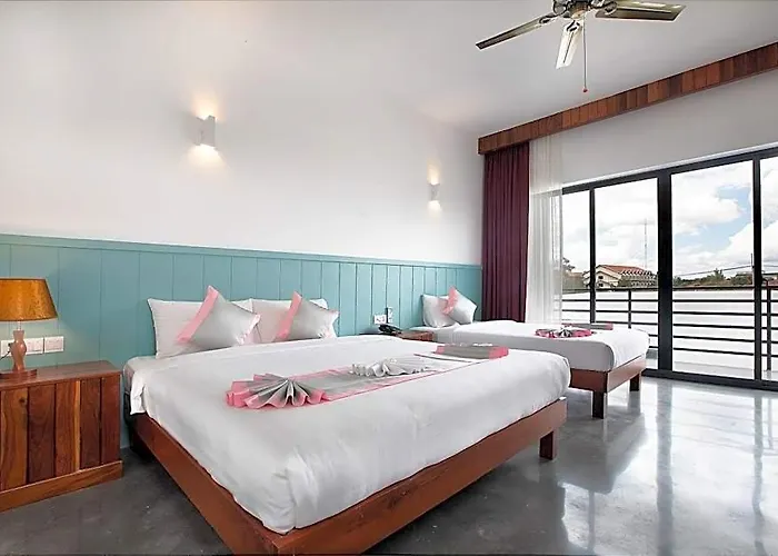 Phimean Hotel 4*